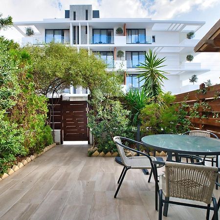 Апартаменты Townhouse By The Sea Pirate Harbor Пафос Экстерьер фото